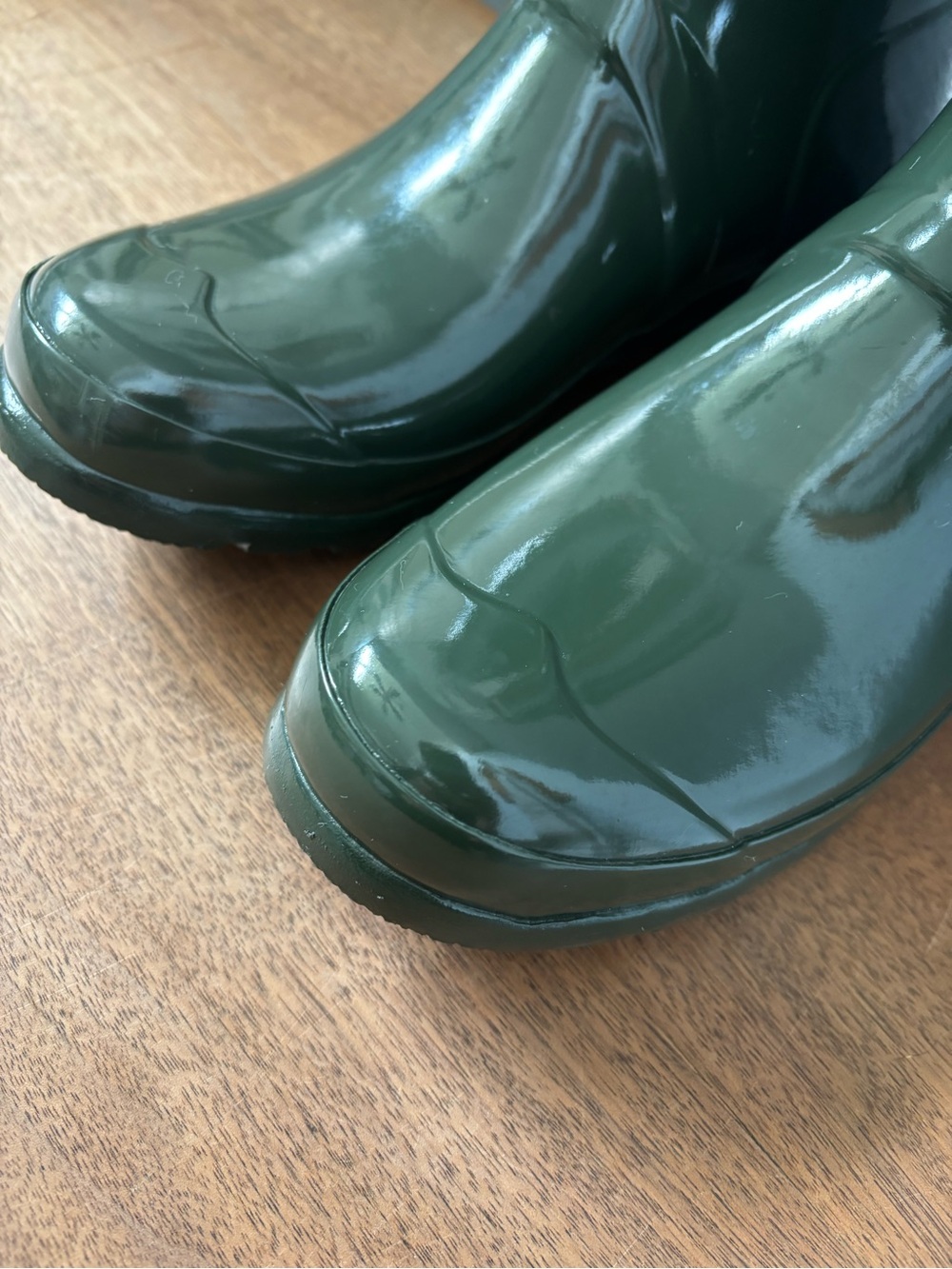 Hunter Women Glossy Dark Green Rain Boots 9 - Picture 3 of 10